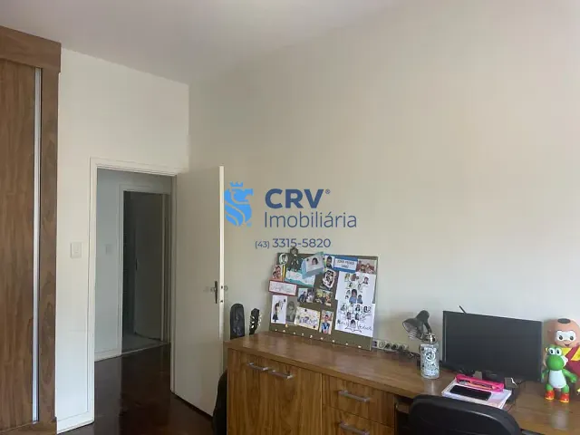 Apartamento com 210m² 4 quartos e 2 banheiros, à venda, no bairro Centro em Londrina