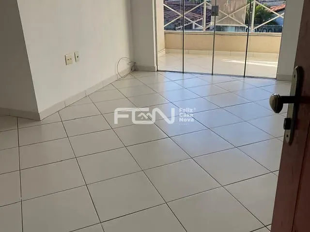 Apartamento 3 quartos e 1 banheiro, para alugar, no bairro Parque Verde I em Camaçari