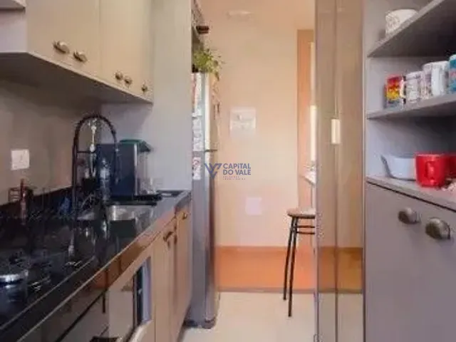 Apartamento 2 quartos e 2 banheiros, à venda ou para alugar, no bairro Jardim Oriente em São José dos Campos