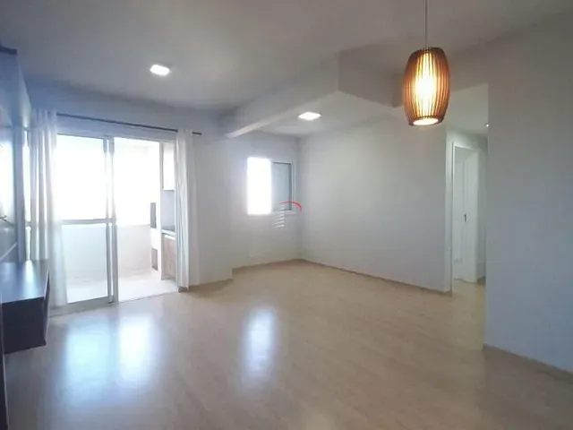 Apartamento 2 quartos e 2 banheiros, à venda, no bairro Gleba Fazenda Palhano em Londrina