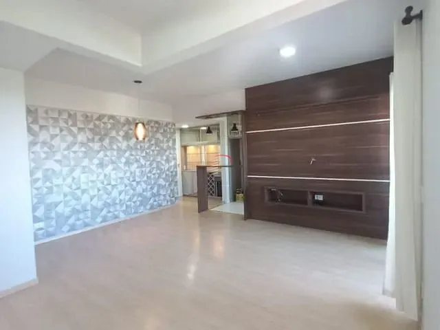 Apartamento 2 quartos e 2 banheiros, à venda, no bairro Gleba Fazenda Palhano em Londrina