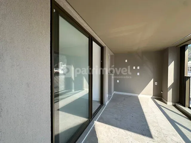Apartamento com 95m² 2 quartos e 3 banheiros, à venda, no bairro Botafogo em Rio de Janeiro