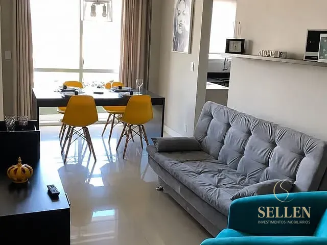 Apartamento 2 quartos e 1 banheiro, para alugar, no bairro Centro em Balneário Camboriú