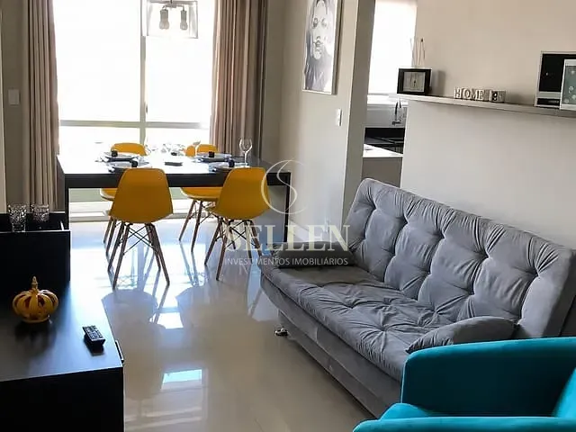 Apartamento 2 quartos e 1 banheiro, para alugar, no bairro Centro em Balneário Camboriú