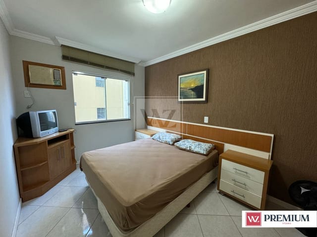 Apartamento 4 quartos e 4 banheiros, à venda ou para alugar, no bairro Meia Praia em Itapema