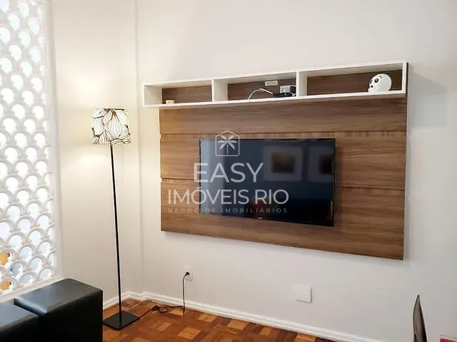 Apartamento com 40m² 1 quarto e 1 banheiro, para alugar, no bairro Copacabana em Rio de Janeiro