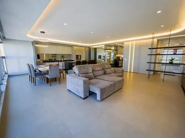 Apartamento com 285m² 3 quartos e 3 banheiros, à venda, no bairro Gleba Fazenda Palhano em Londrina