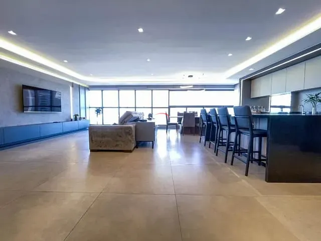 Apartamento com 285m² 3 quartos e 3 banheiros, à venda, no bairro Gleba Fazenda Palhano em Londrina