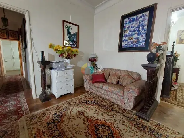Apartamento com 127m² 3 quartos e 2 banheiros, à venda, no bairro Copacabana em Rio de Janeiro