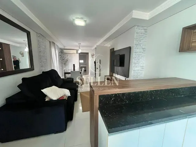 Apartamento 2 quartos e 2 banheiros, para alugar, no bairro Pioneiros em Balneário Camboriú