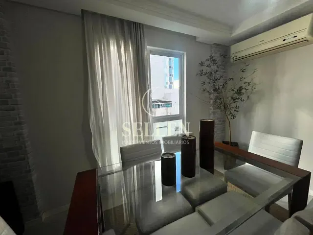 Apartamento 2 quartos e 2 banheiros, para alugar, no bairro Pioneiros em Balneário Camboriú