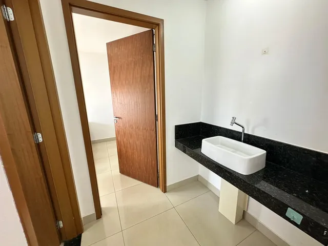 Apartamento 1 quarto e 1 banheiro, para alugar, no bairro Setor Bueno em Goiânia