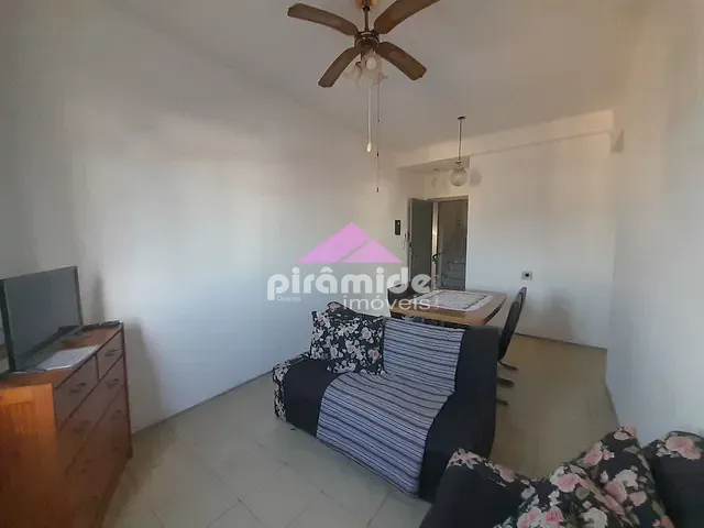Apartamento com 88m² 3 quartos e 1 banheiro, à venda, no bairro Centro em Caraguatatuba