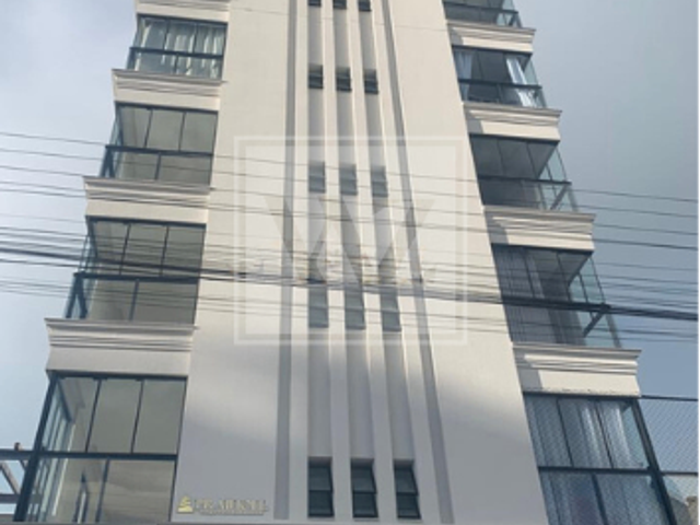 Apartamento 2 quartos e 2 banheiros, à venda, no bairro Perequê em Porto Belo