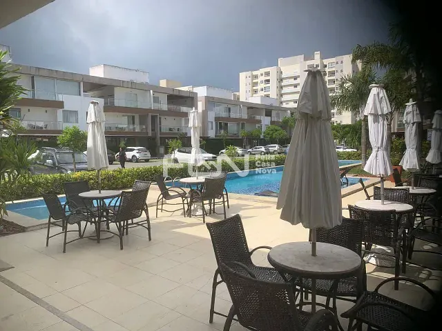 Apartamento 3 quartos e 3 banheiros, à venda, no bairro Buraquinho em Lauro de Freitas