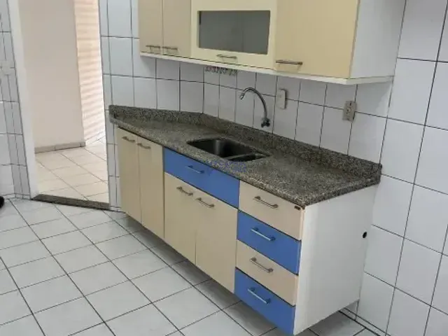 Apartamento 3 quartos e 2 banheiros, para alugar, no bairro Parque Residencial Aquarius em São José dos Campos