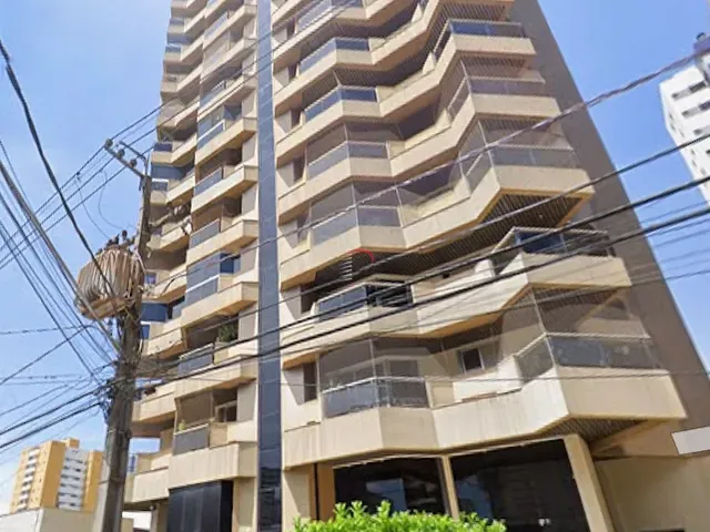 Apartamento com 215m² 4 quartos e 3 banheiros, à venda, no bairro Centro em Londrina