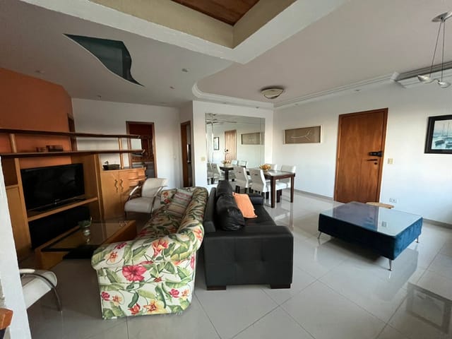Apartamento com 174m² 3 quartos e 4 banheiros, à venda, no bairro Alphaville Centro Industrial e Empresarial/Alphaville. em Barueri