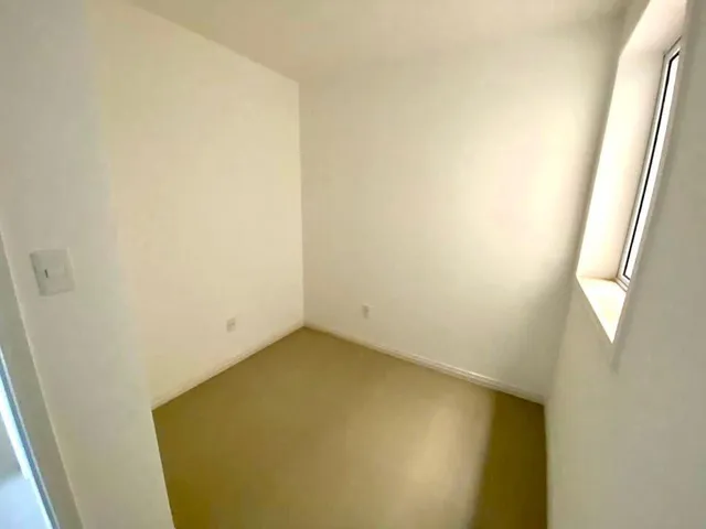 Apartamento 3 quartos e 2 banheiros, à venda, no bairro Cavaleiros em Macaé