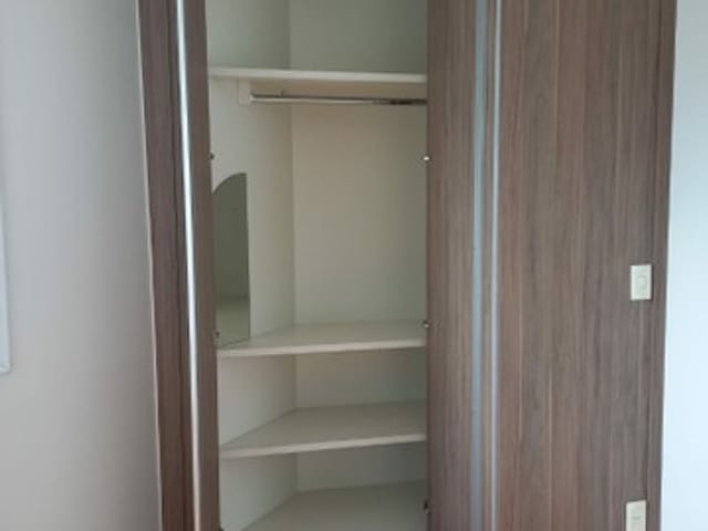 Apartamento 2 quartos e 1 banheiro, à venda, no bairro Parque Senhor do Bonfim em Taubaté