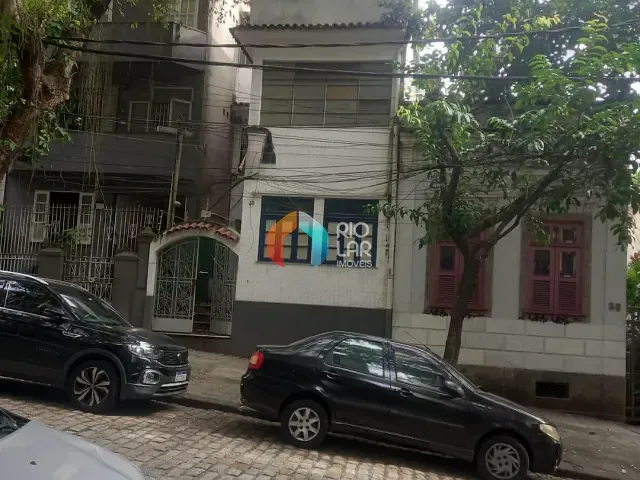 Apartamento com 300m² 5 quartos e 4 banheiros, à venda, no bairro Santa Teresa em Rio de Janeiro