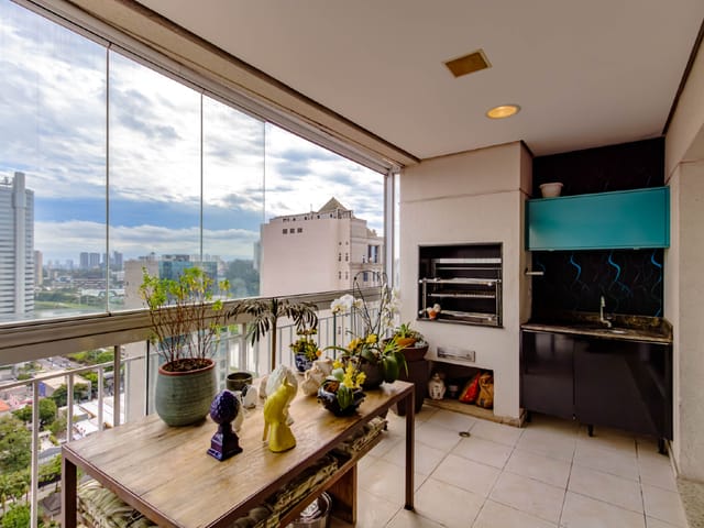 Apartamento com 145m² 2 quartos e 3 banheiros, à venda, no bairro Brooklin Paulista em São Paulo