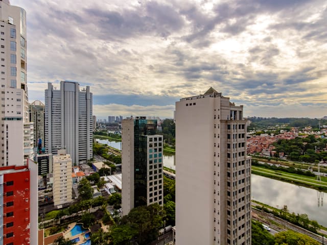 Apartamento com 145m² 2 quartos e 3 banheiros, à venda, no bairro Brooklin Paulista em São Paulo