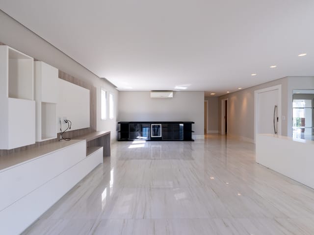 Apartamento com 392m² 4 quartos e 5 banheiros, à venda, no bairro Vila Suzana em São Paulo