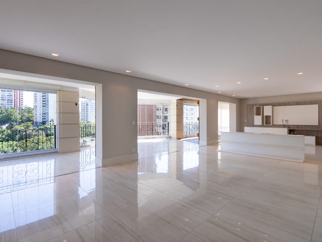 Apartamento com 392m² 4 quartos e 5 banheiros, à venda, no bairro Vila Suzana em São Paulo