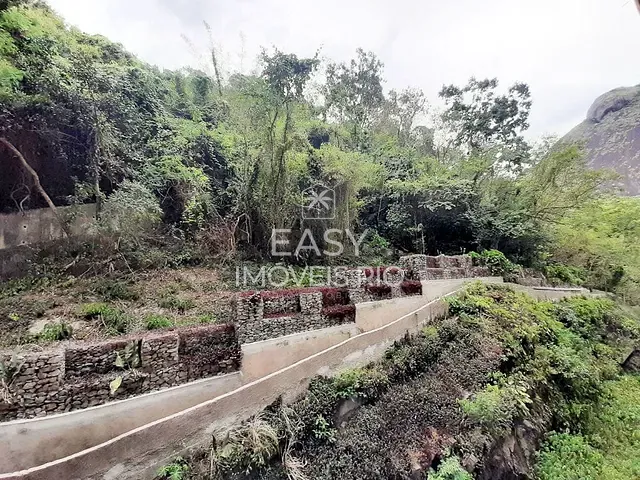 Apartamento com 82m² 2 quartos e 3 banheiros, para alugar, no bairro Lagoa em Rio de Janeiro