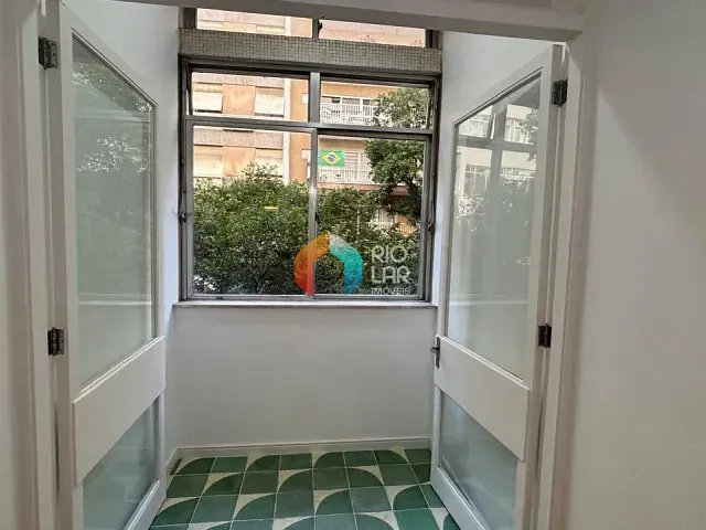 Apartamento com 111m² 3 quartos e 3 banheiros, à venda, no bairro Copacabana em Rio de Janeiro