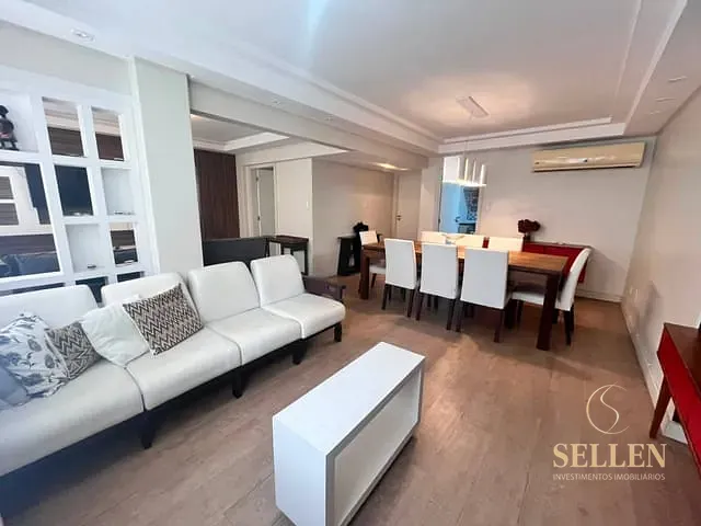 Apartamento 2 quartos e 1 banheiro, à venda, no bairro Centro em Balneário Camboriú