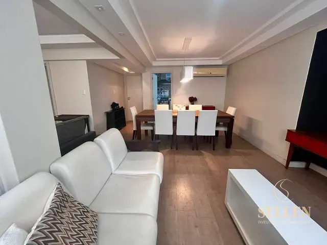 Apartamento 2 quartos e 1 banheiro, à venda, no bairro Centro em Balneário Camboriú