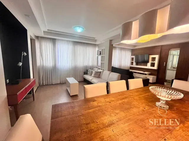 Apartamento 2 quartos e 1 banheiro, à venda, no bairro Centro em Balneário Camboriú