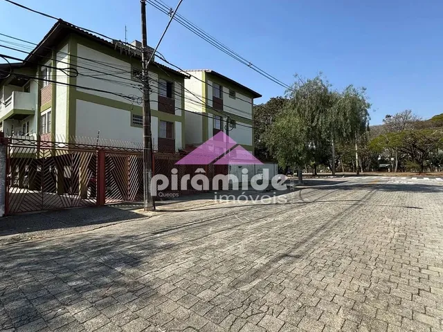 Apartamento com 10m² 3 quartos e 1 banheiro, à venda, no bairro Bosque dos Eucaliptos em São José Dos Campos