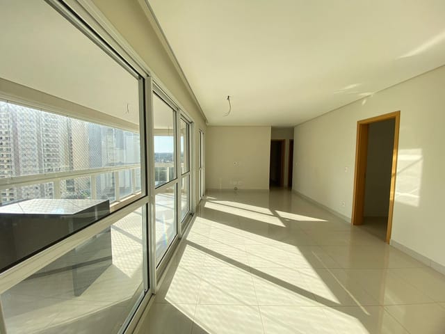 Apartamento com 229m² 3 quartos e 3 banheiros, à venda, no bairro Gleba Palhano em Londrina