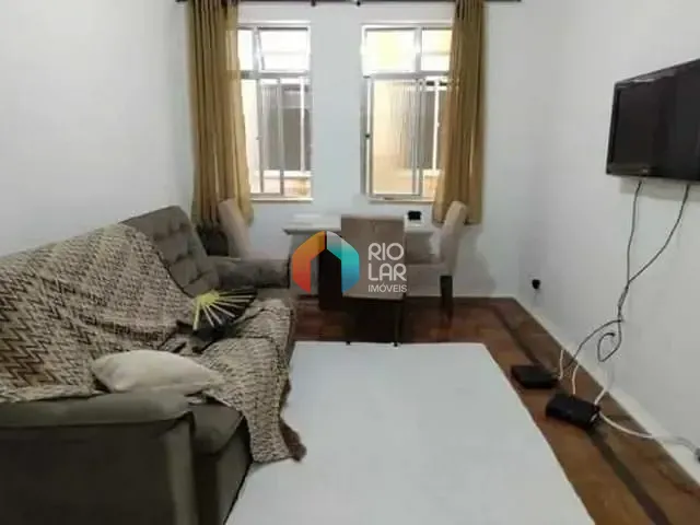 Apartamento com 60m² 2 quartos e 2 banheiros, à venda, no bairro Catete em Rio de Janeiro