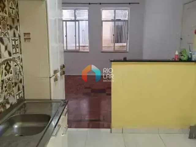 Apartamento com 60m² 2 quartos e 2 banheiros, à venda, no bairro Catete em Rio de Janeiro