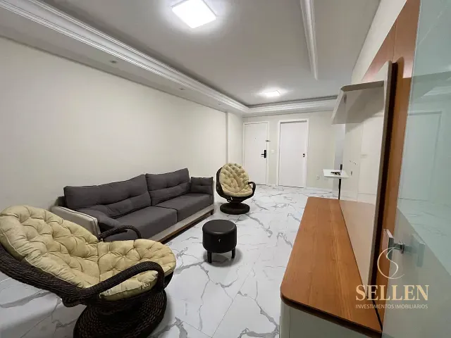 Apartamento 4 quartos e 3 banheiros, para alugar, no bairro Centro em Balneário Camboriú