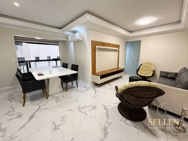 Apartamento 4 quartos e 3 banheiros, para alugar, no bairro Centro em Balneário Camboriú