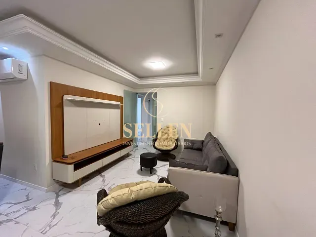 Apartamento 4 quartos e 3 banheiros, para alugar, no bairro Centro em Balneário Camboriú