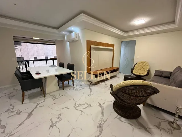 Apartamento 4 quartos e 3 banheiros, para alugar, no bairro Centro em Balneário Camboriú