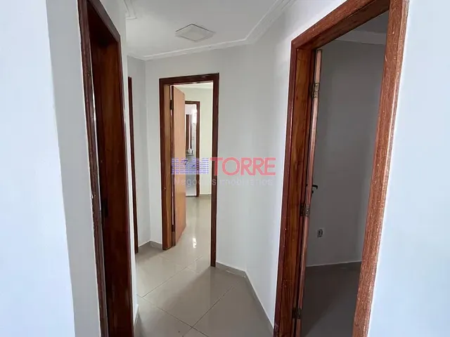 Apartamento 3 quartos e 2 banheiros, para alugar, no bairro Castália em Itabuna