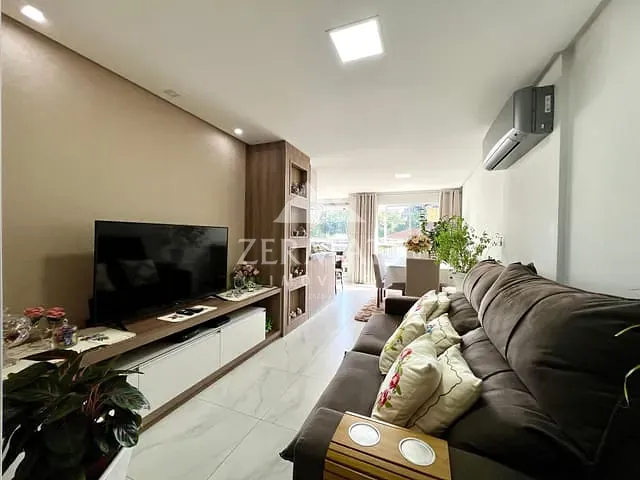 Apartamento 2 quartos e 2 banheiros, à venda, no bairro Vila Nova em Blumenau