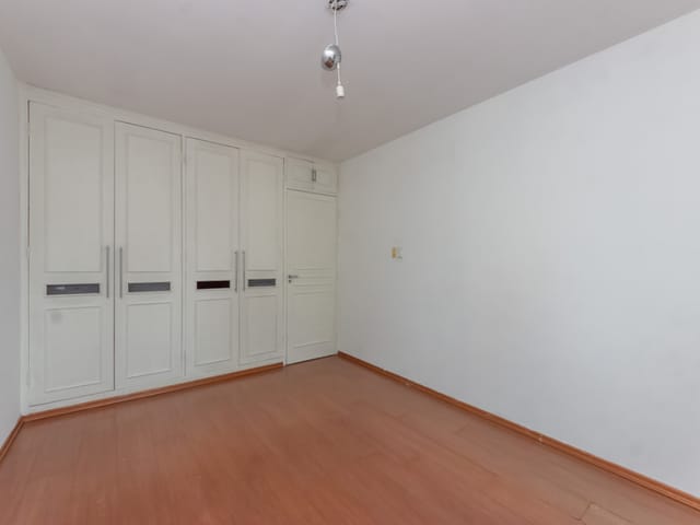 Apartamento com 760m² 2 quartos e 2 banheiros, à venda, no bairro Vila Uberabinha em São Paulo