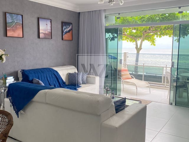 Apartamento com 270m² 4 quartos e 5 banheiros, à venda, no bairro Meia Praia em Itapema