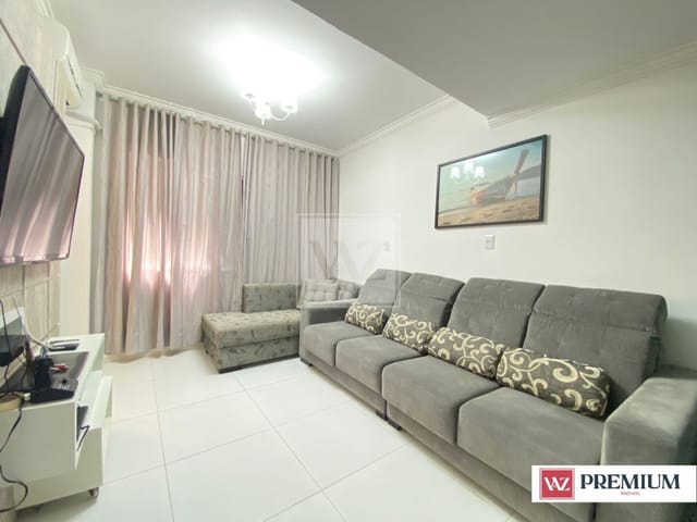 Apartamento com 270m² 4 quartos e 5 banheiros, à venda, no bairro Meia Praia em Itapema