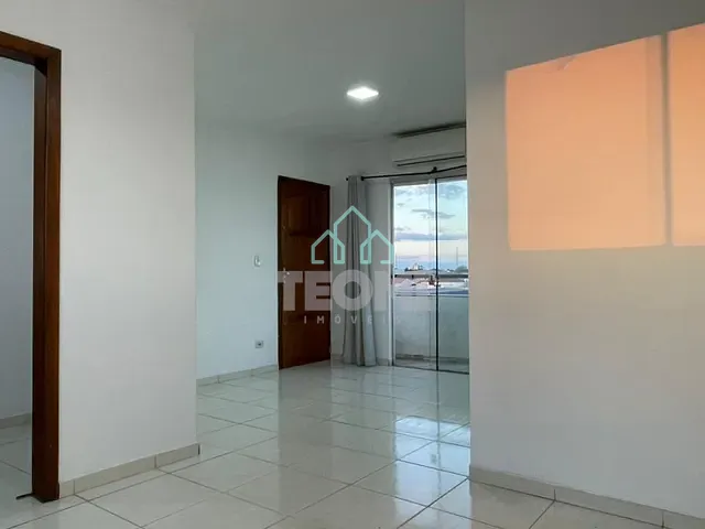 Apartamento 2 quartos e 2 banheiros, para alugar, no bairro Vila Aparecida em Taubaté