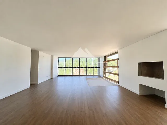 Apartamento 3 quartos e 4 banheiros, à venda, no bairro Centro em Blumenau