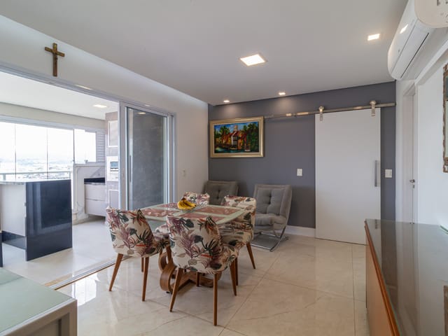 Apartamento com 105m² 2 quartos e 3 banheiros, à venda, no bairro Vila Anastácio em São Paulo